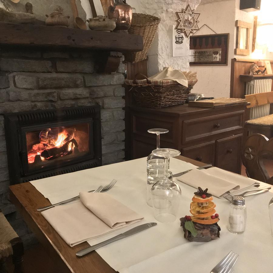 La Placette - Albergo Diffuso E Trattoria 우속스 외부 사진